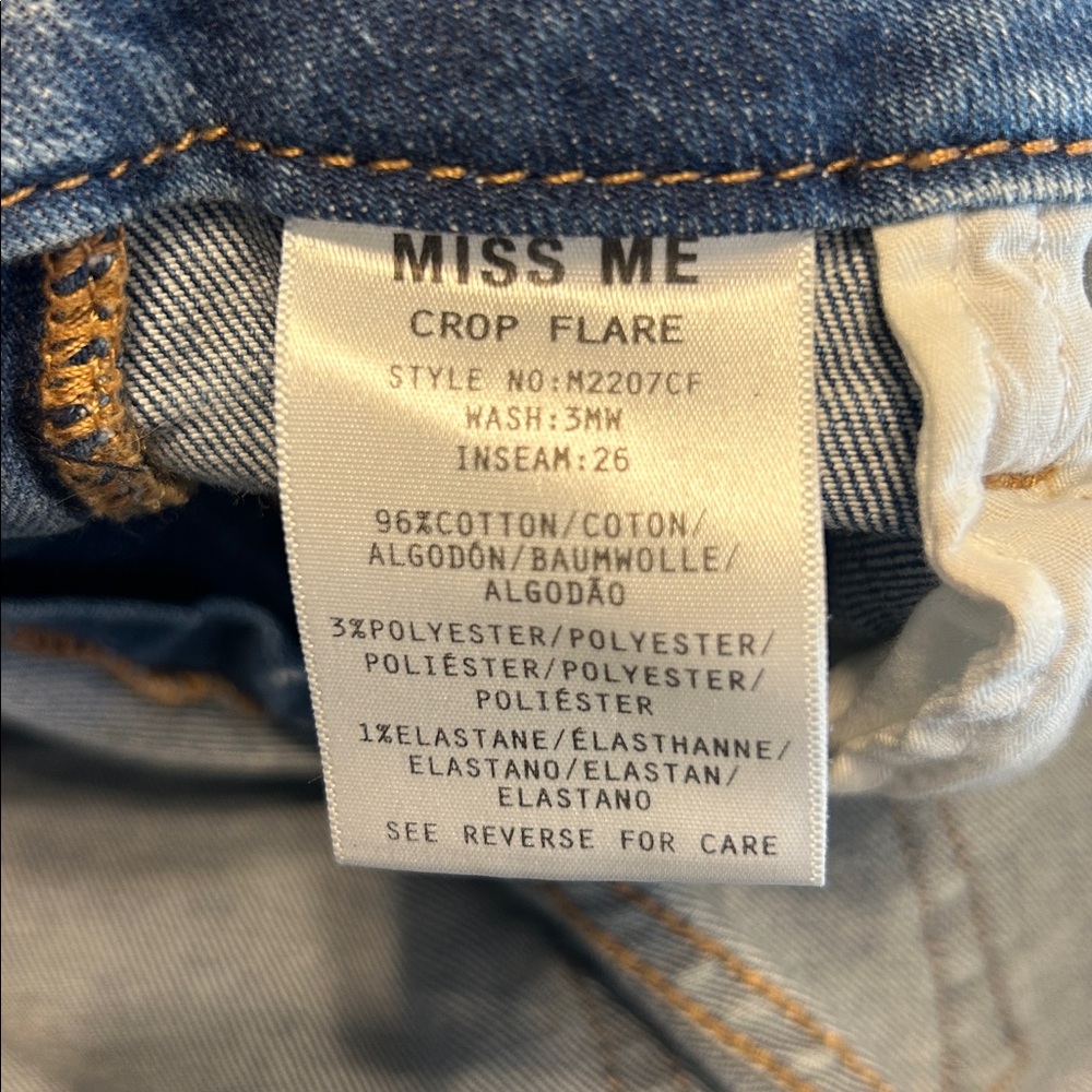 Miss Me Crop Flare Distressed Jeans with Flared Frayed Hems size 28 - Picture 4 of 5